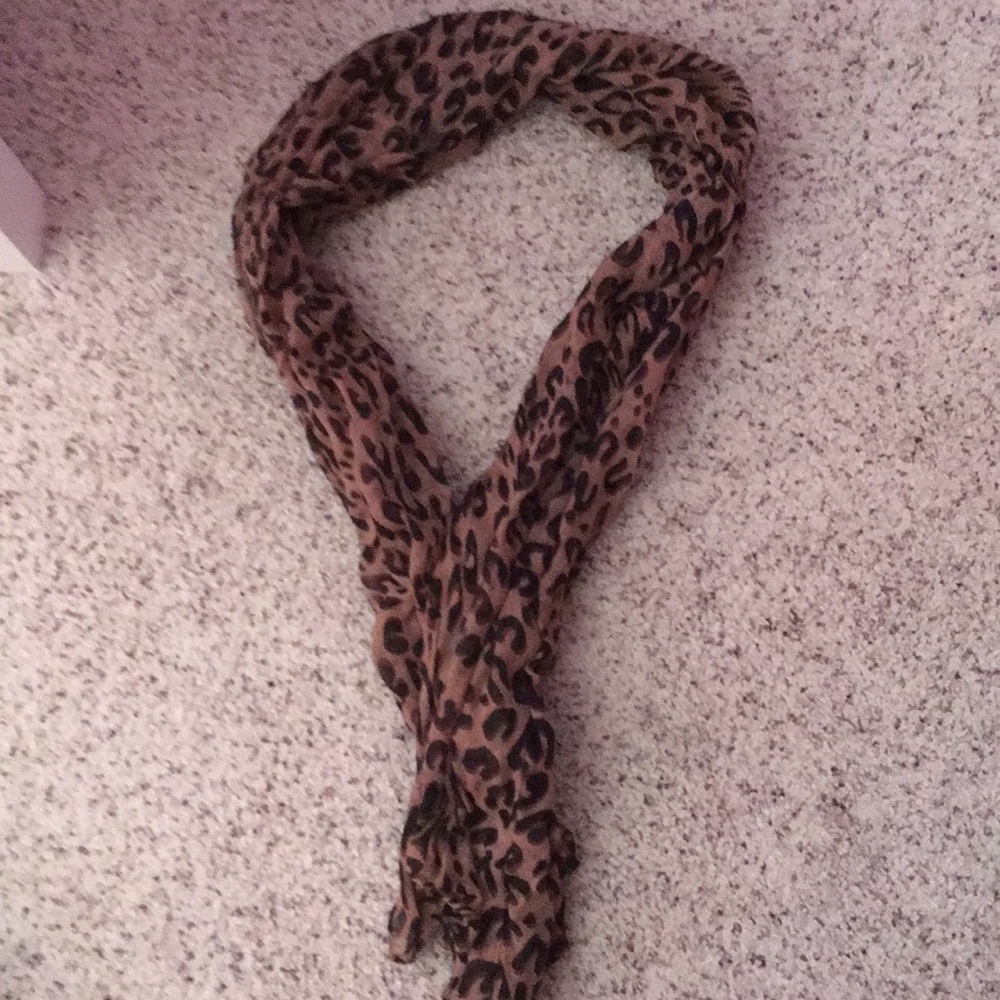 Cheetah Print Scarf